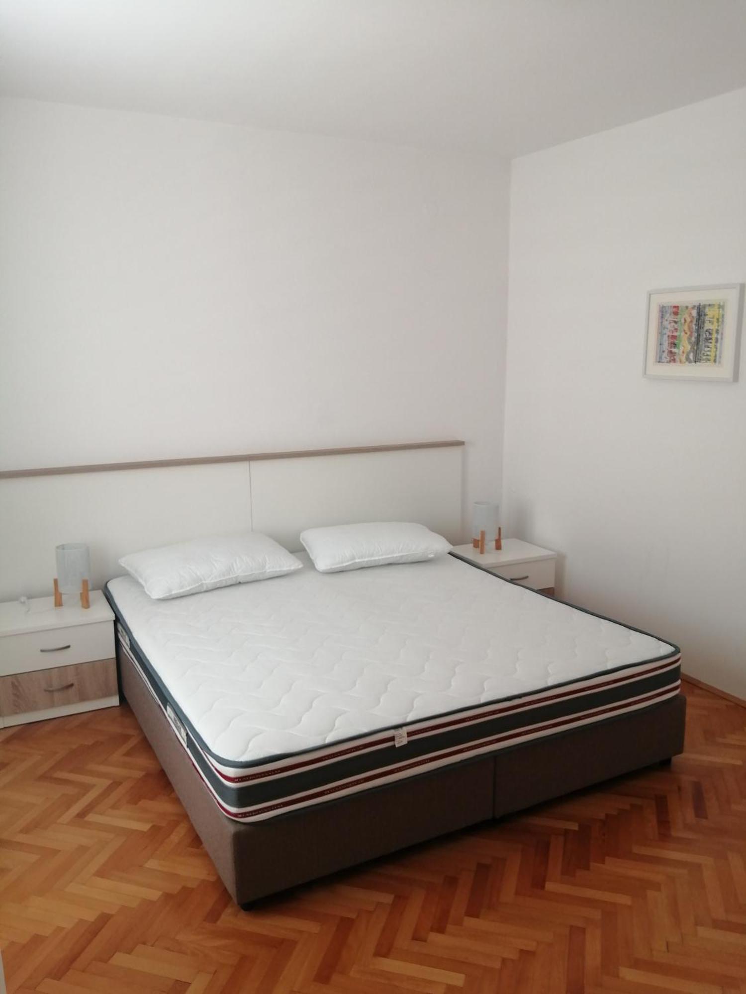 Apartment Rab Town Buitenkant foto